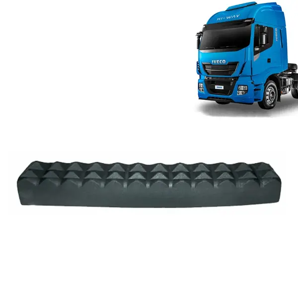 Acabamento Pisante Superior Estribo para Caminhão Iveco Stralis 2008 á 2014 Lado Direito