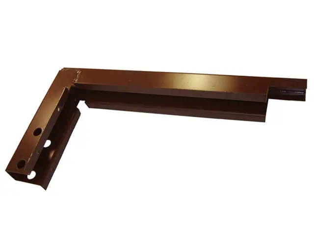 Base Estribo Mercedes L1524/15 — 3226120134