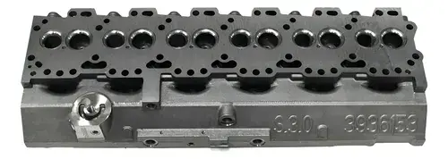 Cabecote 6CTAA VW 17310 24250 para Ford Cargo — 2T0103351