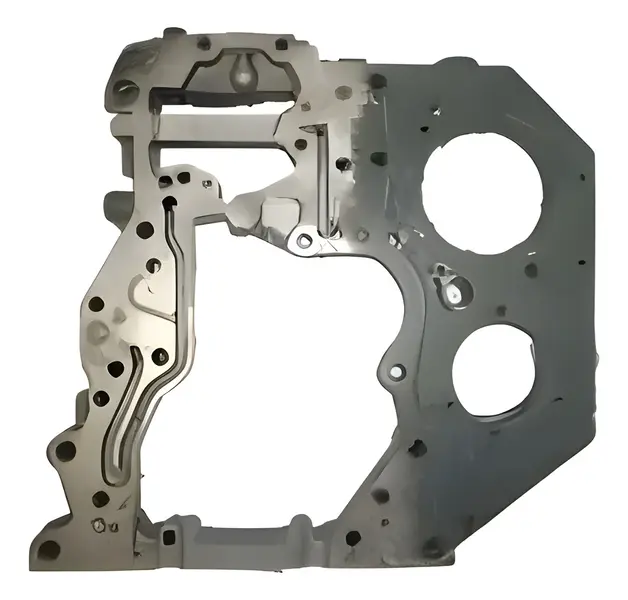 Carcaca Motor Isb VW 8150 13170 para Ford Cargo — 2R0109211