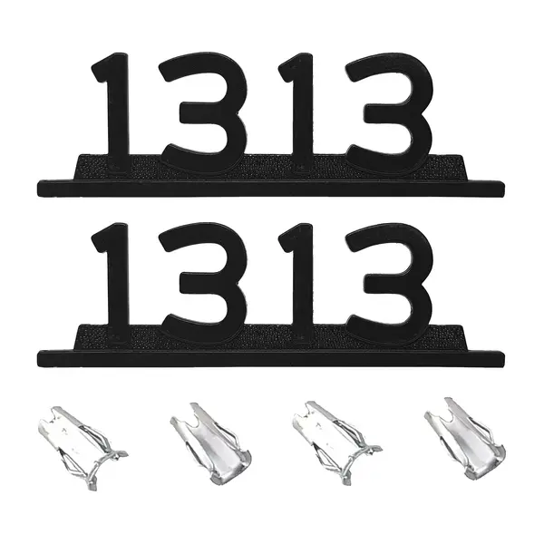 Emblema Caminhão MB 1313 Preto de Ferro Zamak c/ Presilha Par