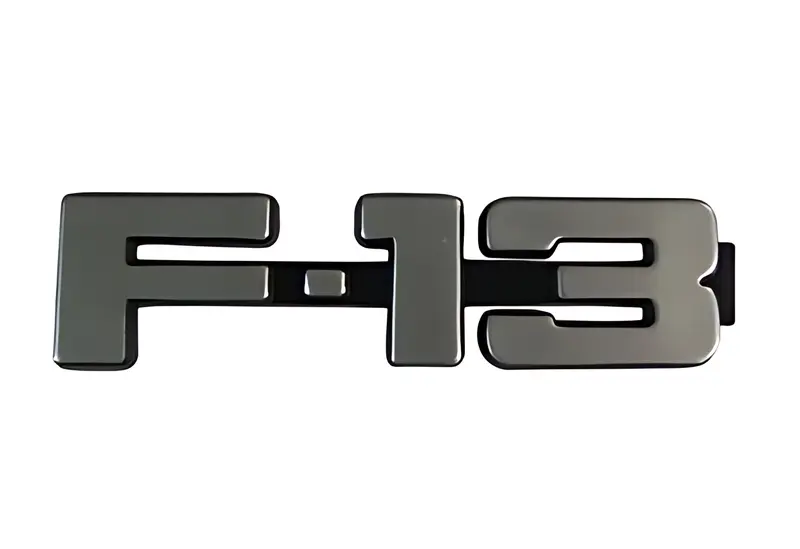 Emblema Lateral F13 para Ford F13000 — BE2T16720S