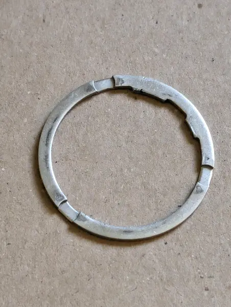 Espacador 10,11 para Ford e VW — T16525269K