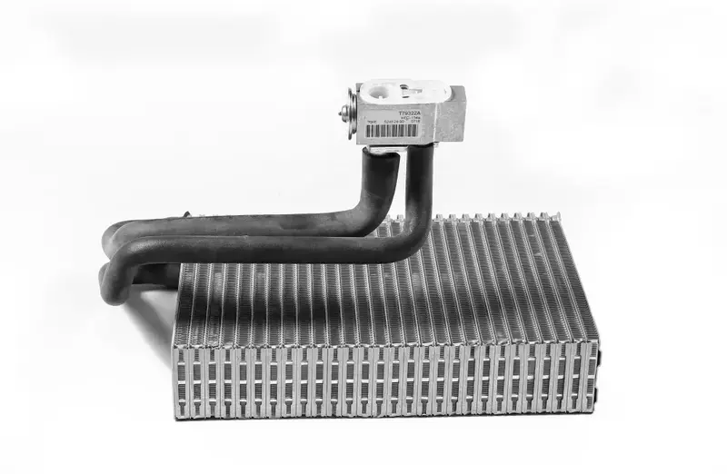 Evaporador Ar Condicionado — 2R2820013