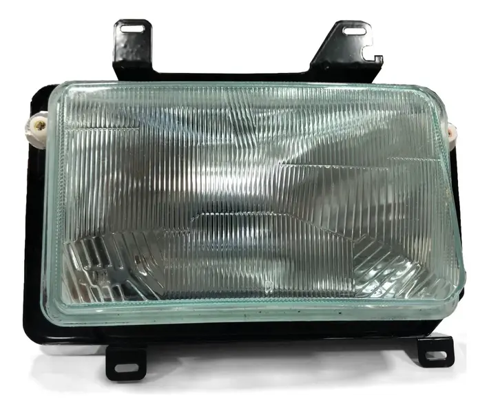 Farol Lado Direito Compatível VW Worker 7110 - 8120 - 8150 - 9150