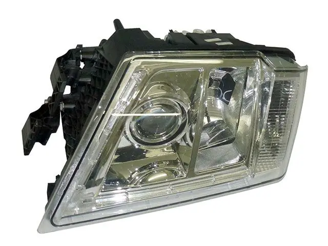 Farol lado direito para Caminhões Volvo