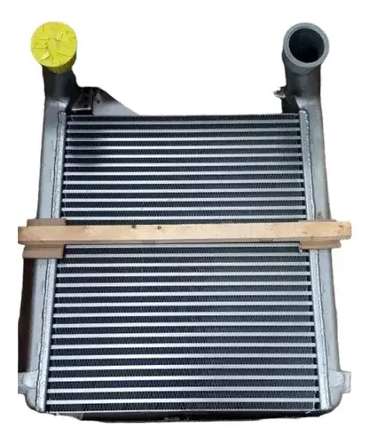 Intercooler para Volvo VM330 — 21736718