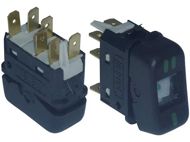 Interruptor 24V Mercedes HPN1635 — 3865457414
