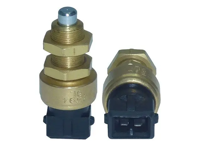 Interruptor Freio Mercedes Fpn — 3845457209
