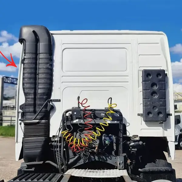 Lateral Chapa Traseira Cabine para Caminhão Volvo FH / NH Cabine Baixa Lado Direito