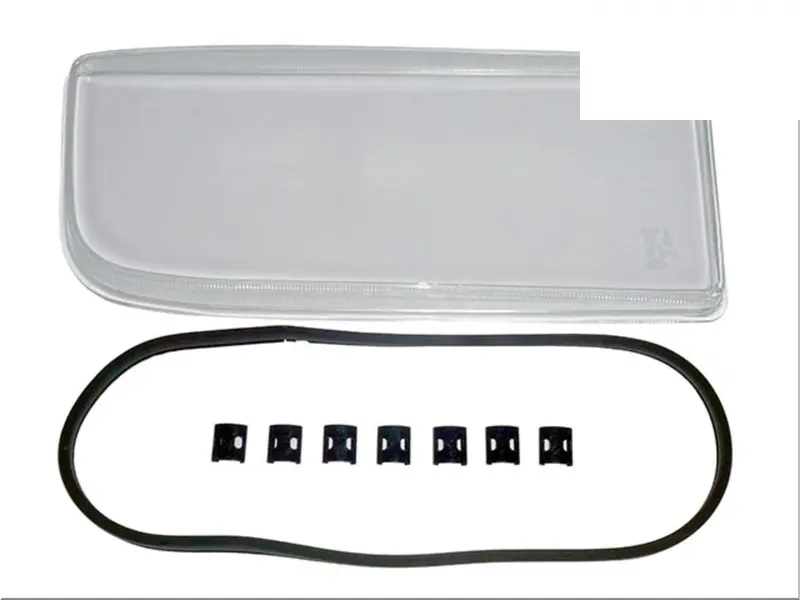 Lente Farol Direito MB Axor — 8264310