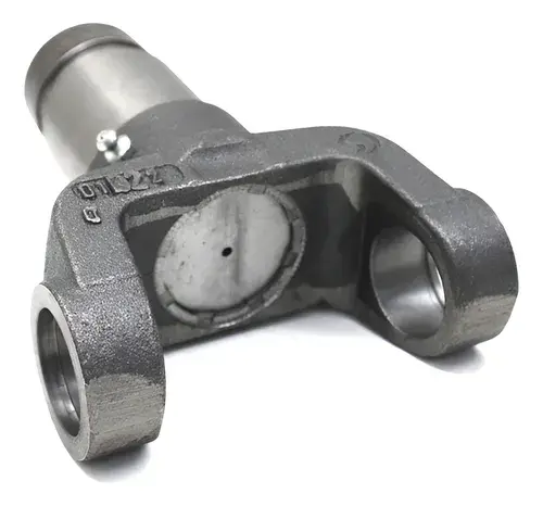 Luva Cardan para Ford F11000 F4000 VW 7100 8100 — 2RD521353
