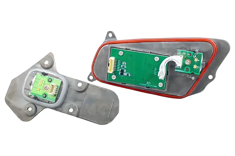 Modulo Farol LED Esq para Volvo FH4 — 82355055