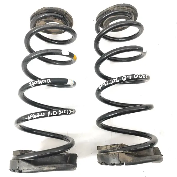 Mola Traseira para MB Accelo 815 815C 2002 — KMB204003