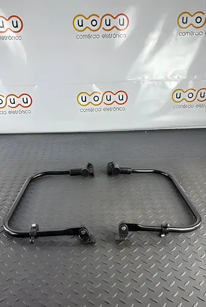 Par Braco Espelho VW Delivery 5140 8120 8150 9150 — 2R0857768