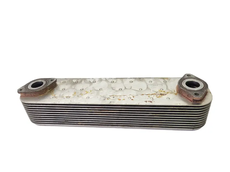 Radiador Oleo para Ford Cargo Cursor 10 13 — 504221052