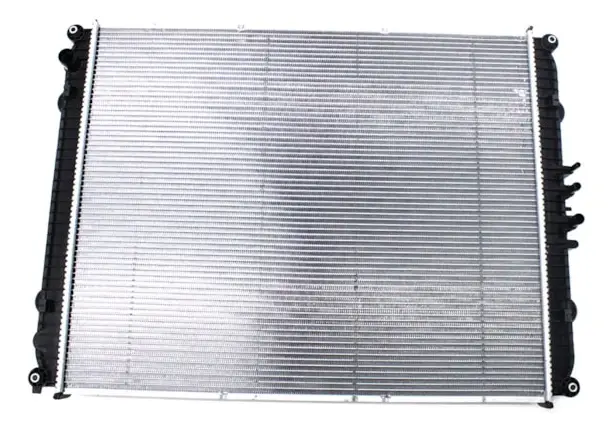 Radiador para VW Constellation 14-210 17-210 — 2T2121249