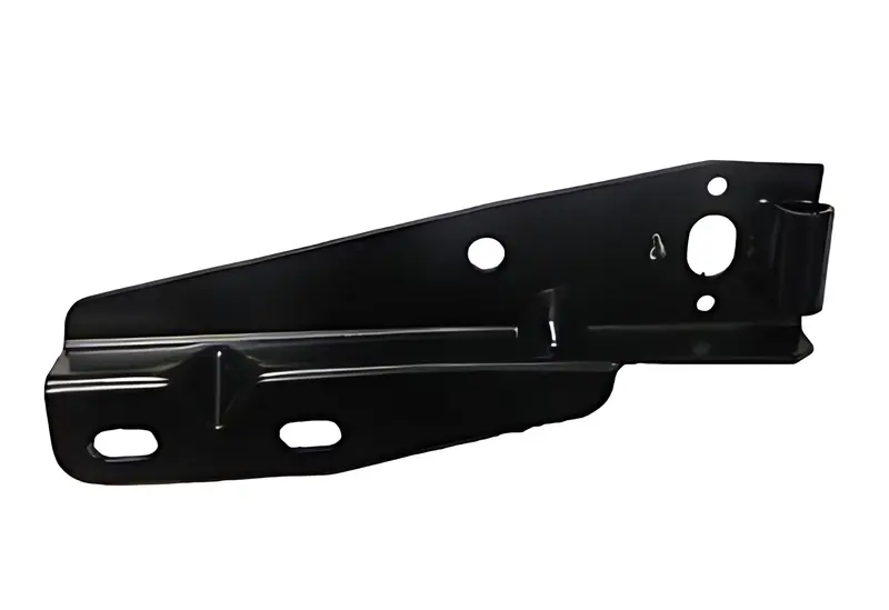 Reforco Grade Rad Esquerdo para Ford Cargo — 81DB8B090AF