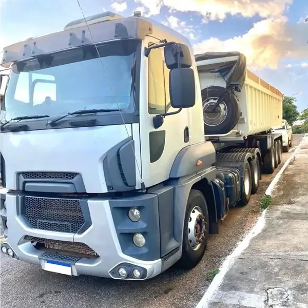 Suporte Antena PX Dianteiro para Caminhão Ford Cargo após 2012 Extra Pesado Lado Direito
