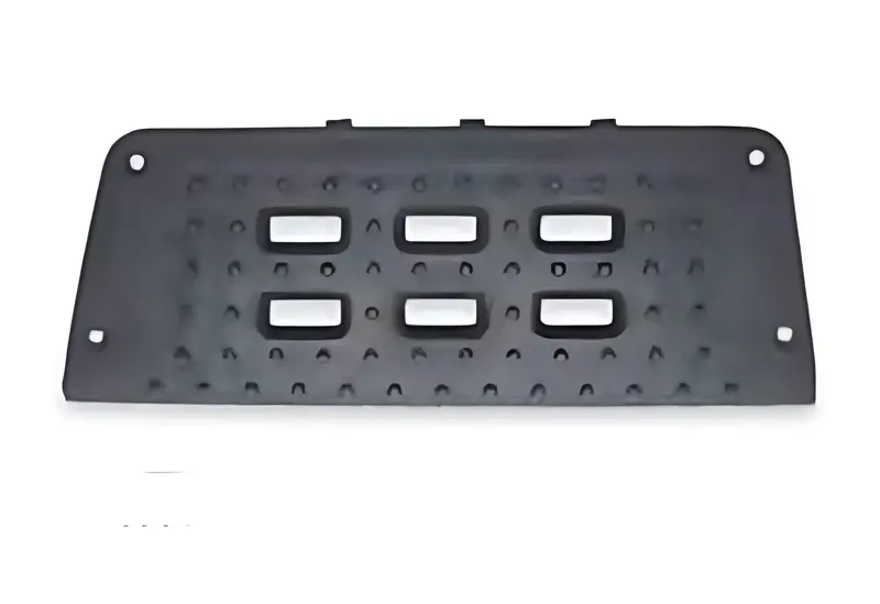 Tapete Estribo Sup LE VW Constellation 19320 — 2T28216874M2