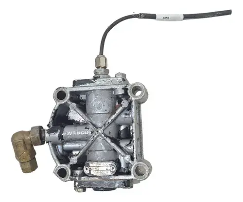 Valvula Direcional MB 1630 1932 1933 1935 1941 — 0022603857